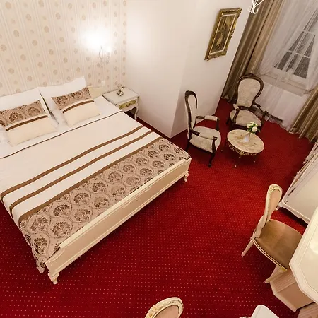 Rezydencja Radosny Dwor 3* Stobno Siodme