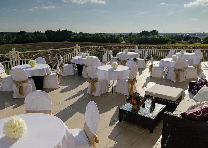 Hotel Rezydencja Radosny Dwor 3*